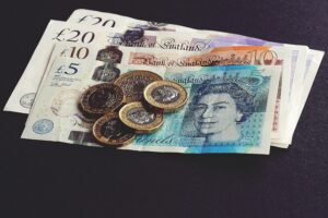 Using Cashback Apps To Save Money on Everyday Shopping